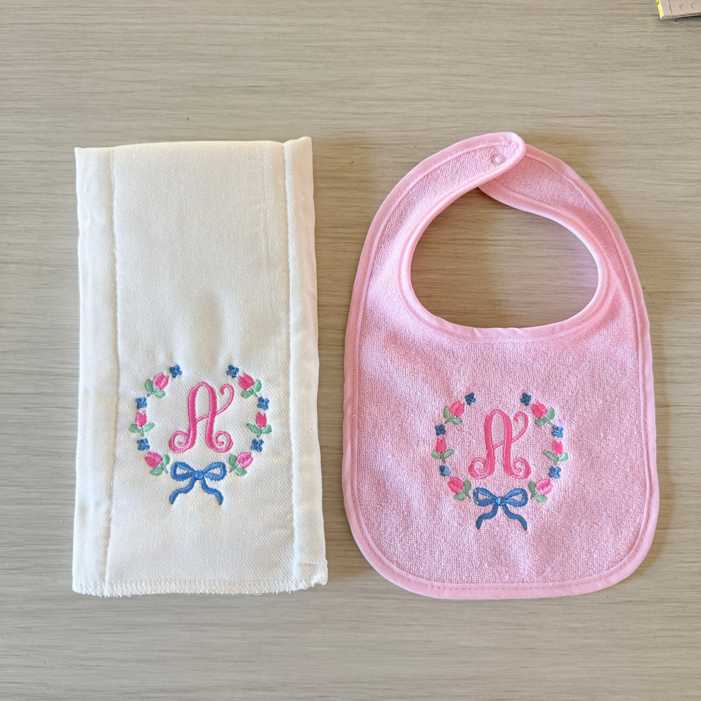 Tulip Wreath Bib and Burp Cloth Set
