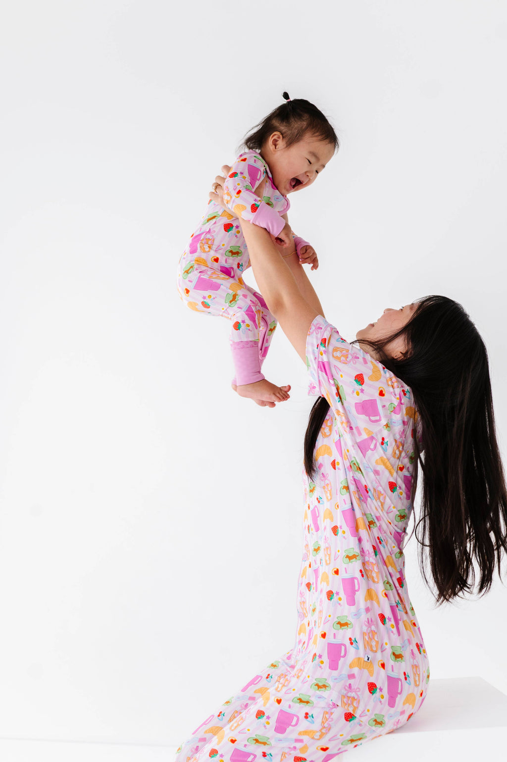 Kiki + Lulu: Convertible Footies - A Few of My Favorite Things